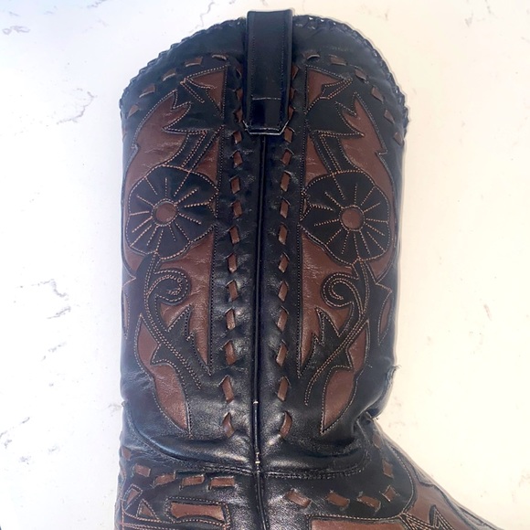 Lane fine boots Size 8 1/2 Black and Brown floral stitch boot - Picture 4 of 11